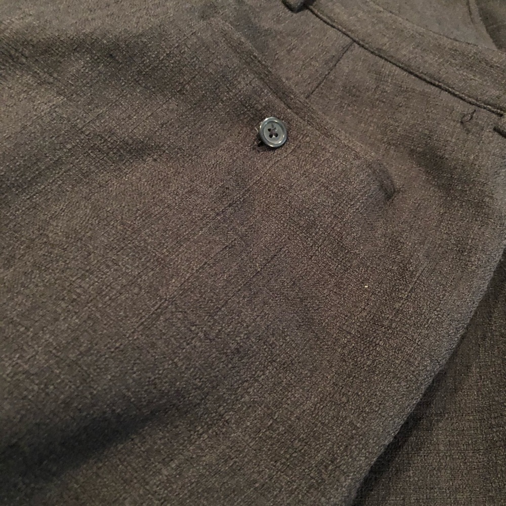 Brand New Geoffrey Beene men’s slacks‼️